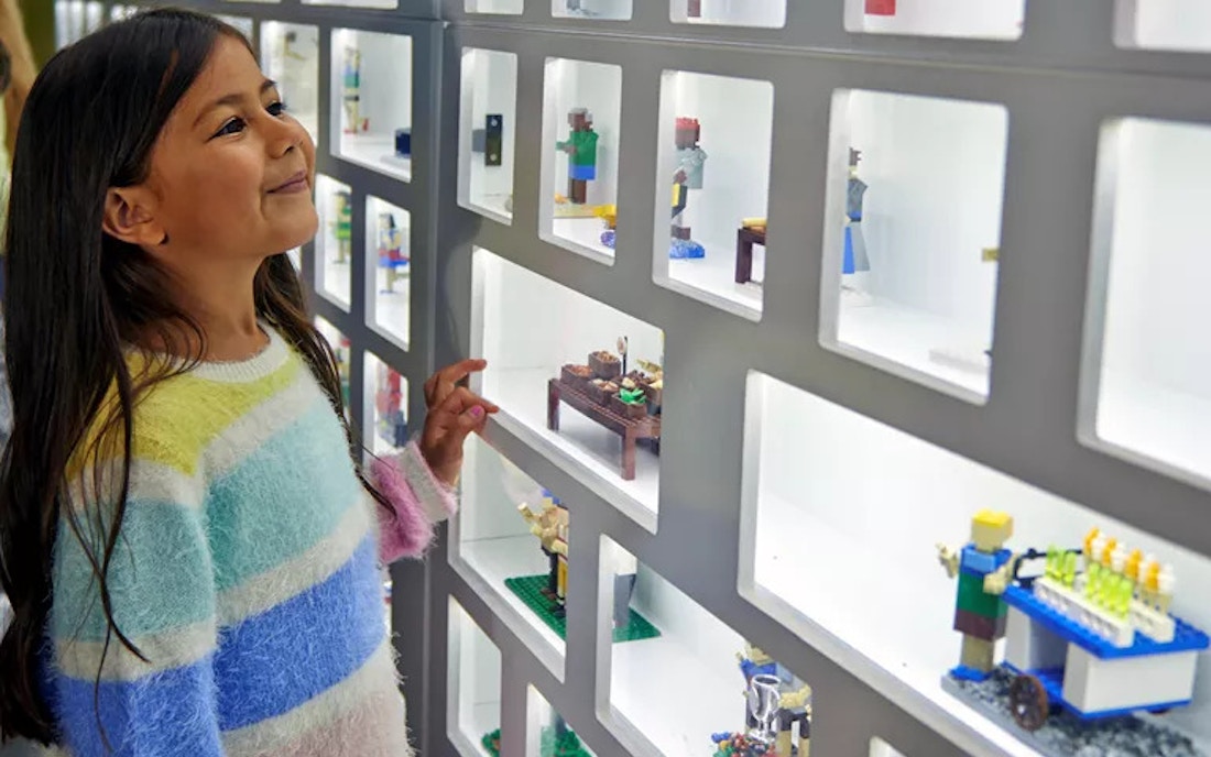 Legoland Windsor Shopping