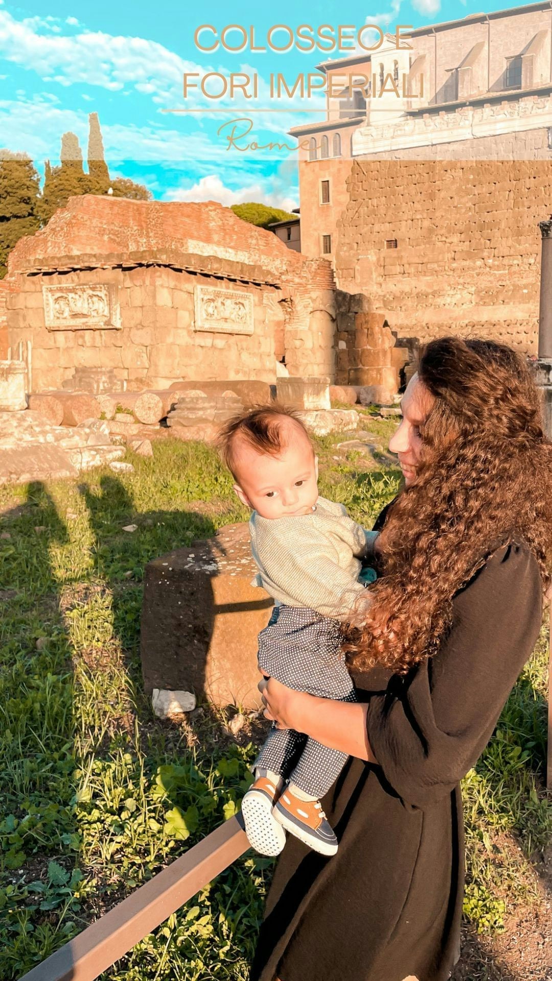 🏛Alla scoperta della nostra Roma!
🎫Grazie ad @headout abbiamo prenotato i biglietti per accedere al Colosseo e ai fori imperiali!
💲Il biglietto online salta fila viene 21€, i bambini sotto i 3 anni entrano gratis! Non è possibile comprare il biglietto sul momento quindi mi raccomando di prenderlo qualche giorno prima.
👶🏻Il Colosseo è accessibile con le carrozzine e i passeggini e per salire al piano di sopra vi è un ascensore dedicato.
🕦Attenzione a non andare troppo tardi perché l’ultimo ingresso ai fori è previsto per le 17.30 e alle 18.30 iniziano a chiudere.
💸Vi lascio il mio codice sconto nel caso vi fosse venuta voglia di programmare qualche visita:
CHIAR10
#headout #headoutinrome
❤️Voi che esprienza scegliereste di fare qui a Roma?
•
•
•
•
•
#colosseo #colosseum #colosseoroma #foriimperiali #foriromani #romacittaeterna #cittàeterna #romacapitale #viaggiare #viaggio #viaggiareconibambini #babytraveler #bambiniinviaggio #turistipercaso #turistiperungiorno #roma #romabella #romamia