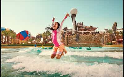 yas-waterworld-amwaj-wave-pool