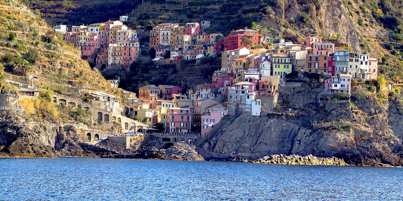 Lake Como Day Trips From Milan - Riomaggiore