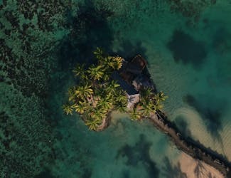 fiji - best places to travel alone in 2021