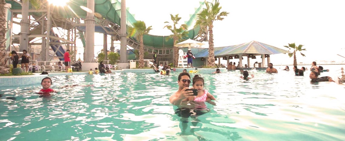 Laguna waterpark dubai rides