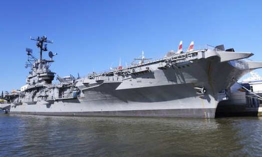 100-things-to-do-in-NYC-Summer-2017-intrepid-museum-summer-movie-series
