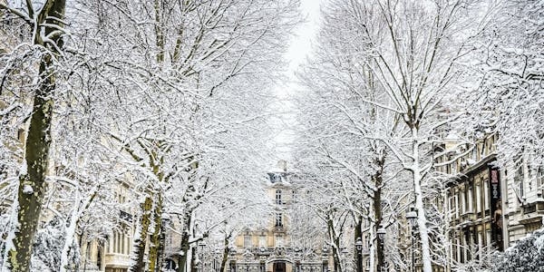 best time to visit paris