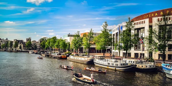best time to visit amsterdam
