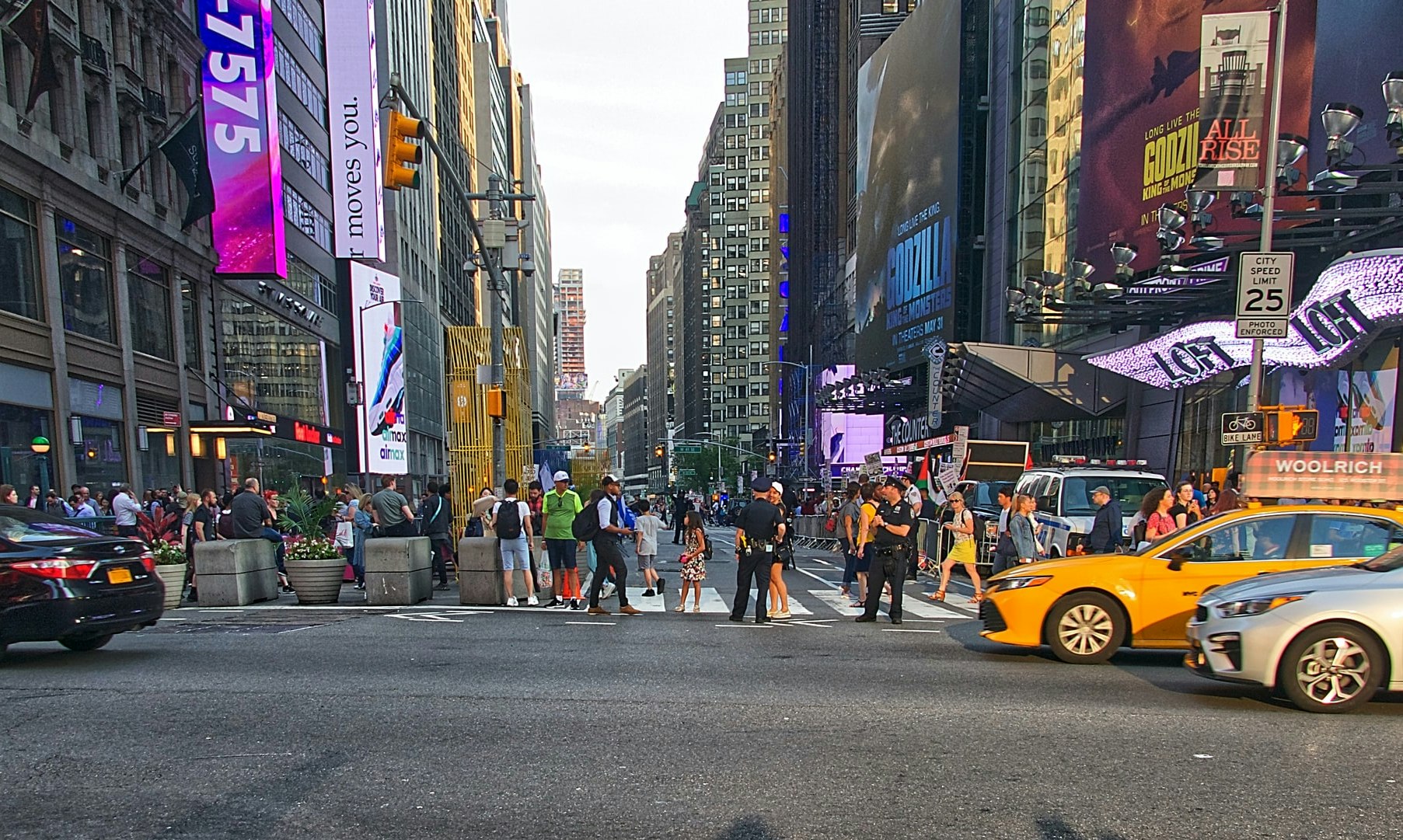 Broadway SRO Tickets