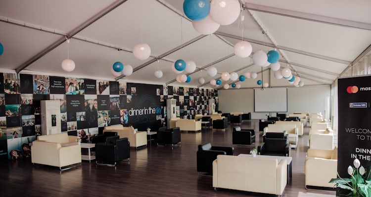 Dining in the Sky Dubai