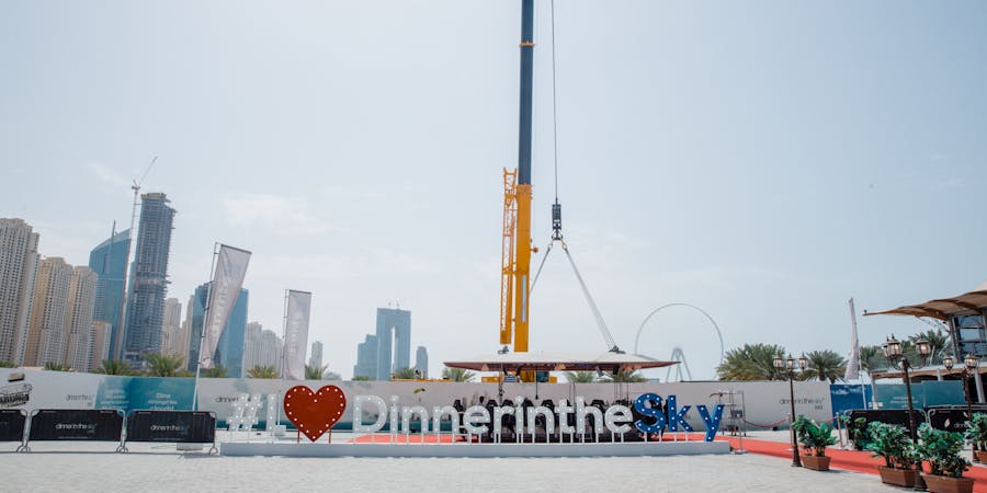 Dubai in february - dinner in the sky