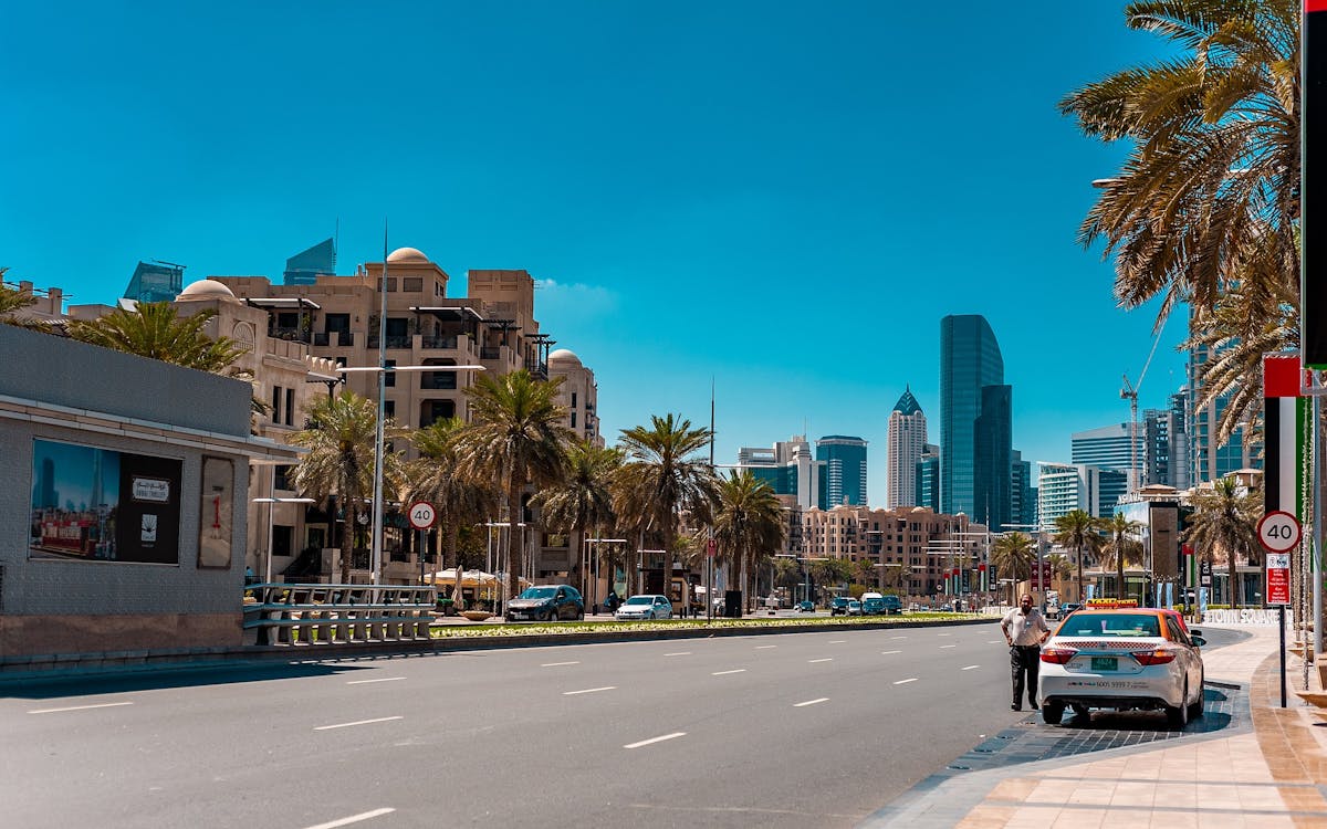 Dubai Airport Transfers Guide - Taxi