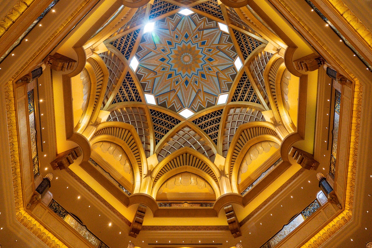 emirates palace abu dhabi
