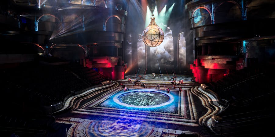 Dubai in May - la perle
