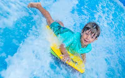 yas-waterworld-rush-rider