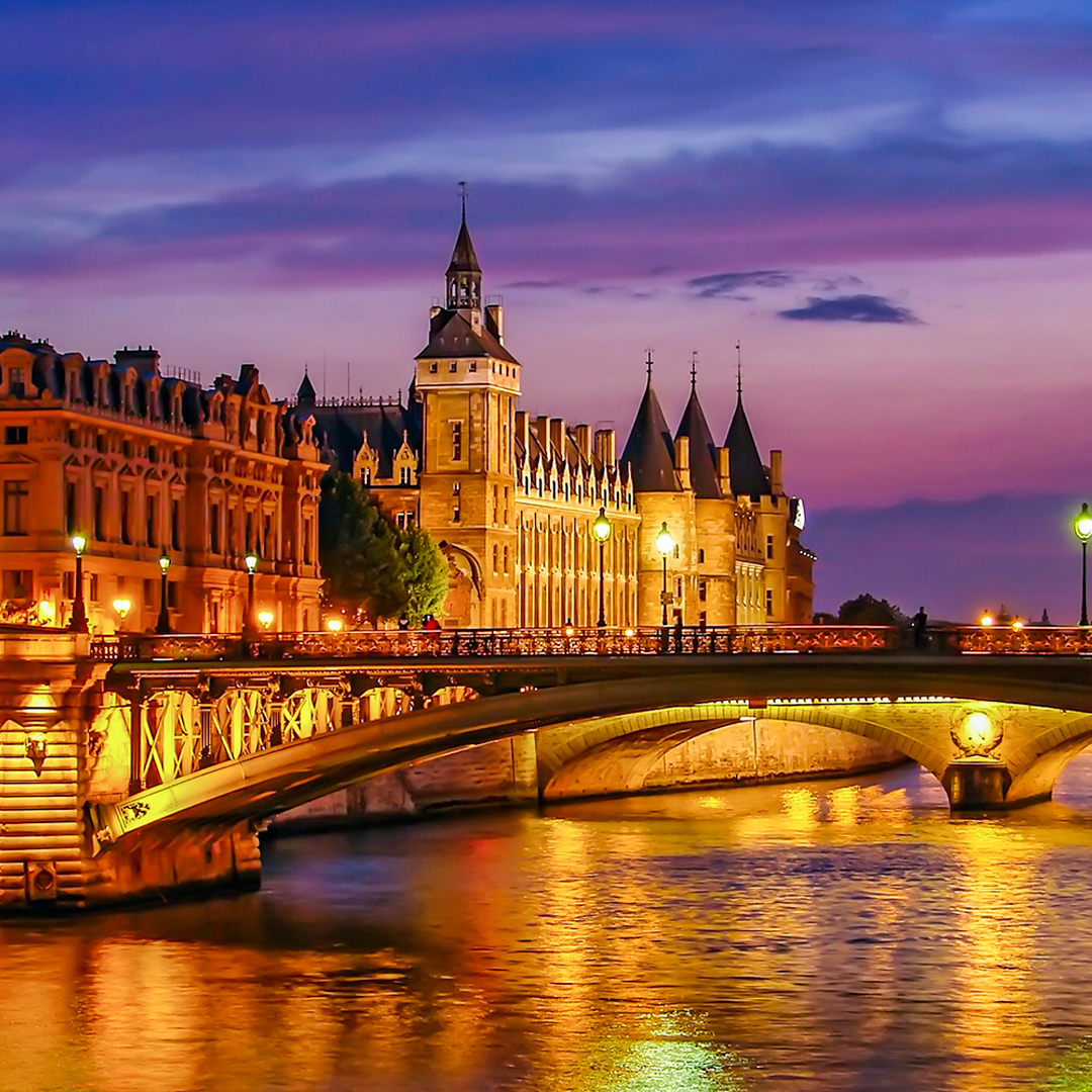 Crucero por el Sena con cena