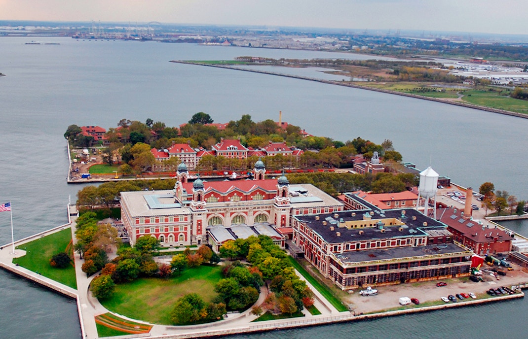 Discover Ellis Island: America's Gateway to Dreams